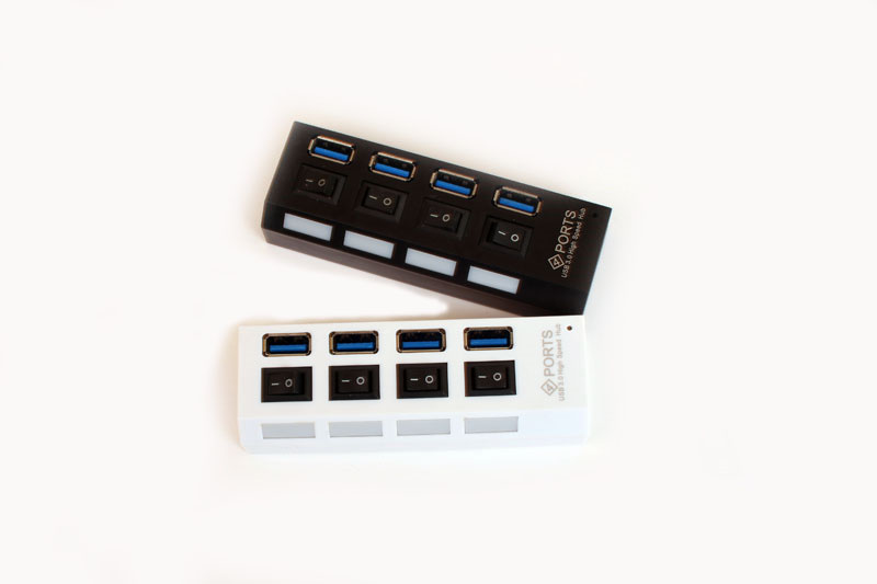 3.0 High Speed ​​Hub 4 Port Independent Switch Moo