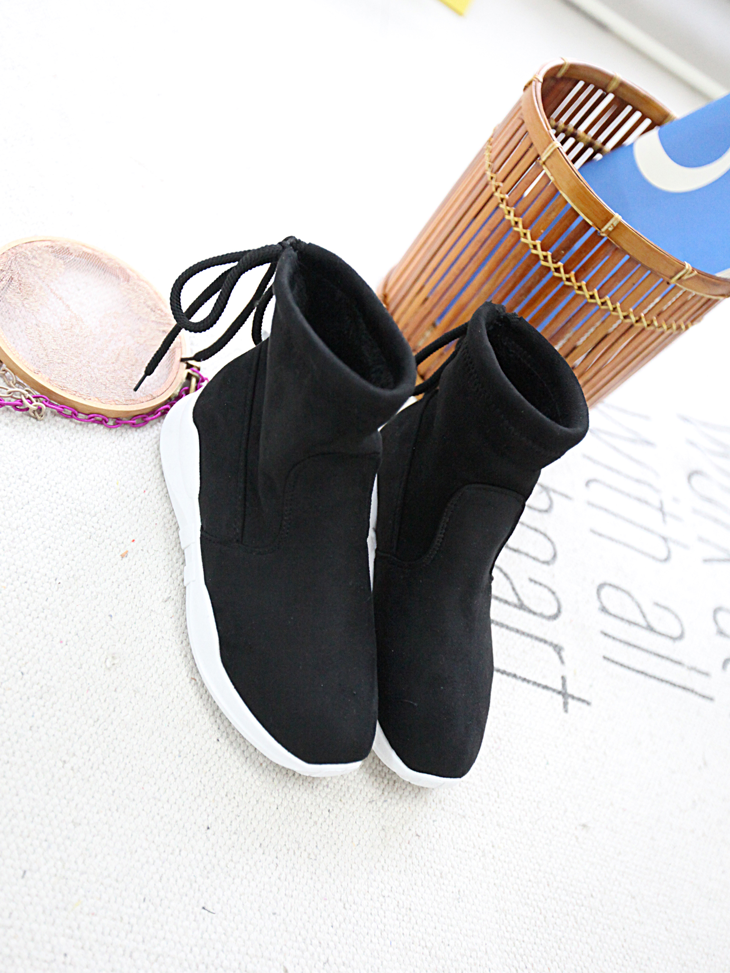 Nome-core style modern boots with suede brushed hi