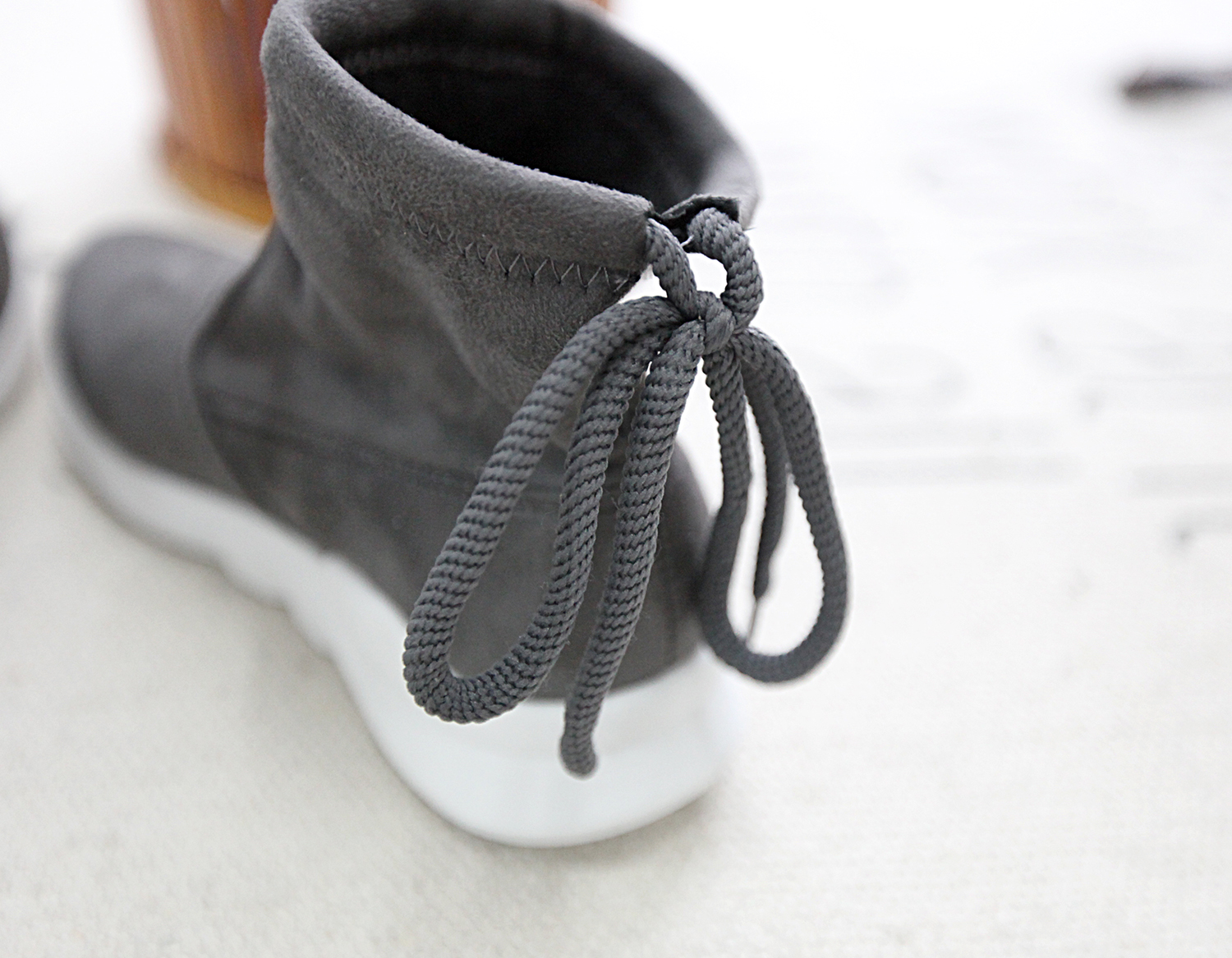 Nome-core style modern boots with suede brushed hi