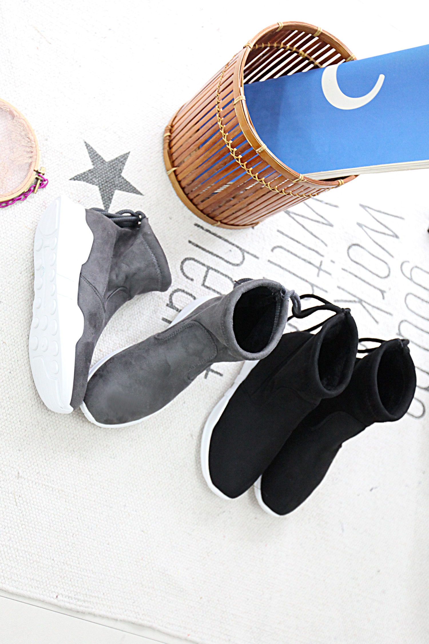 Nome-core style modern boots with suede brushed hi