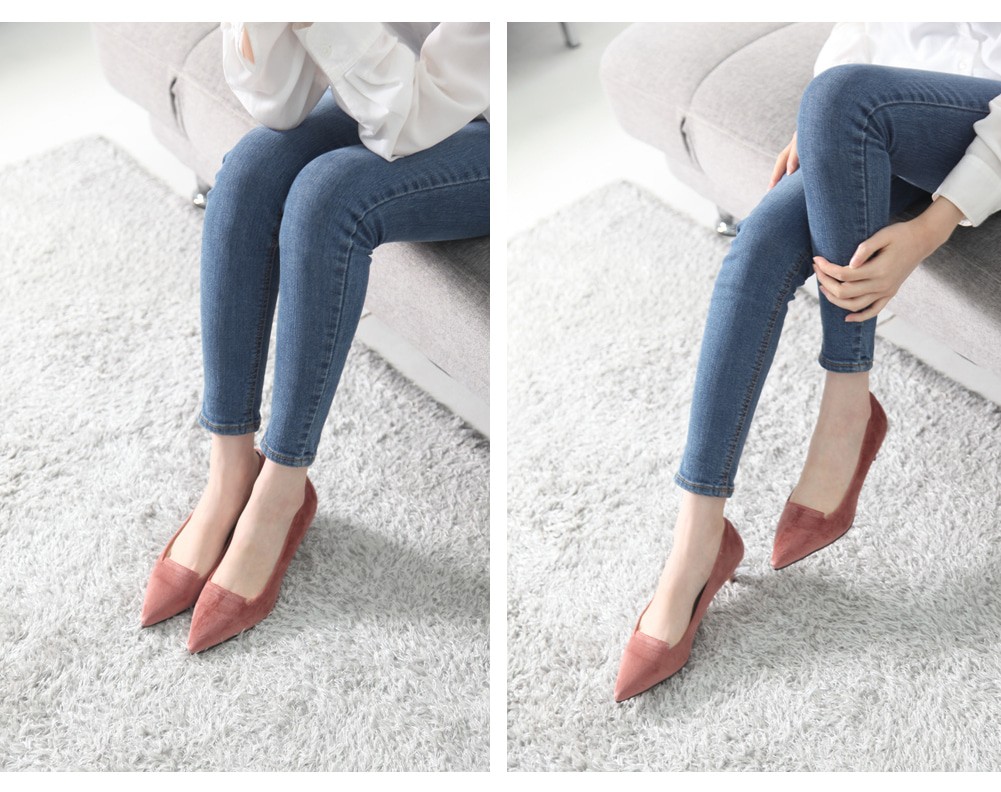 Spike Nose Velvet Pumps 5cm Shoe Middle Heel Winte