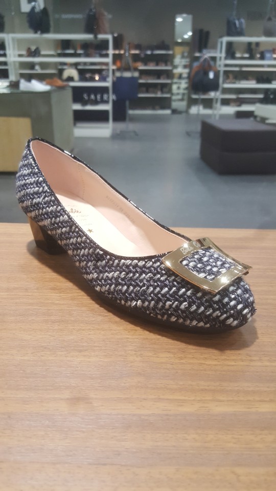 Sera Studio Bobby Pumps Shoes B17P534 Charming sty