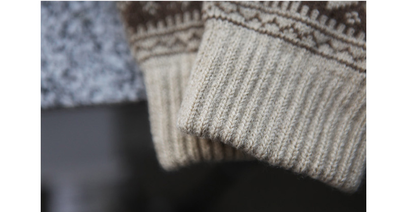 Snowflake smartphone touch gloves winter cute knit